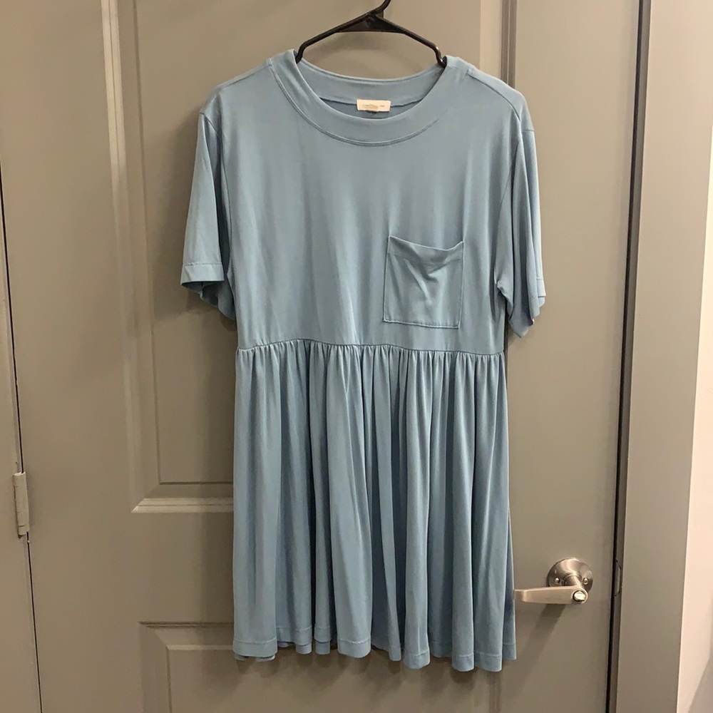 GENTLY WORN- soft dress